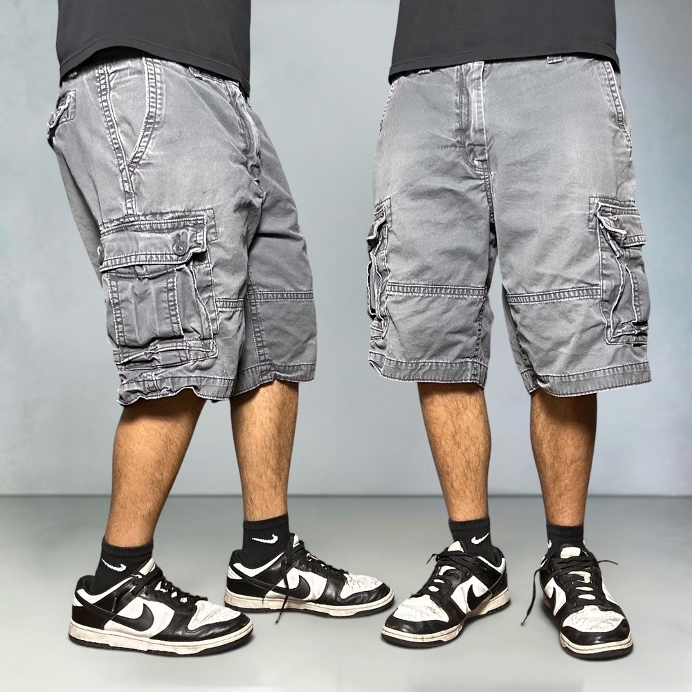 Old Navy Grey Cargo Shorts Mens Size 34 Skater 90s Vintage Baggy Retro